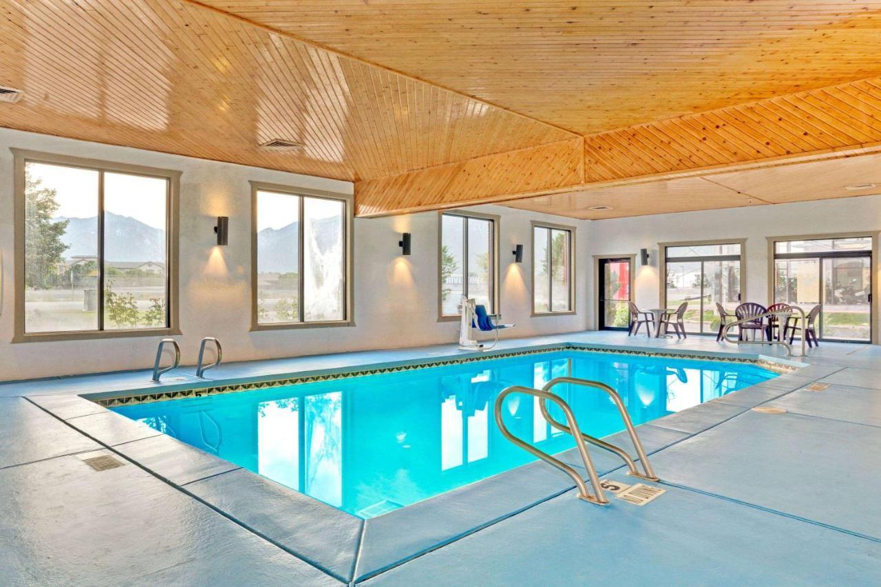 Super 8 By Wyndham S Jordan/Sandy/Slc Area South Jordan Extérieur photo